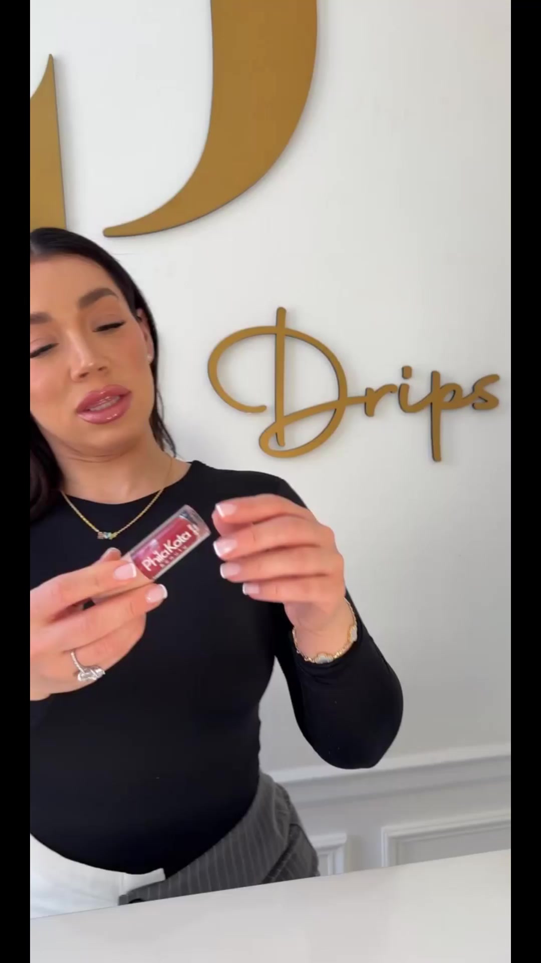 @Lips And Drips