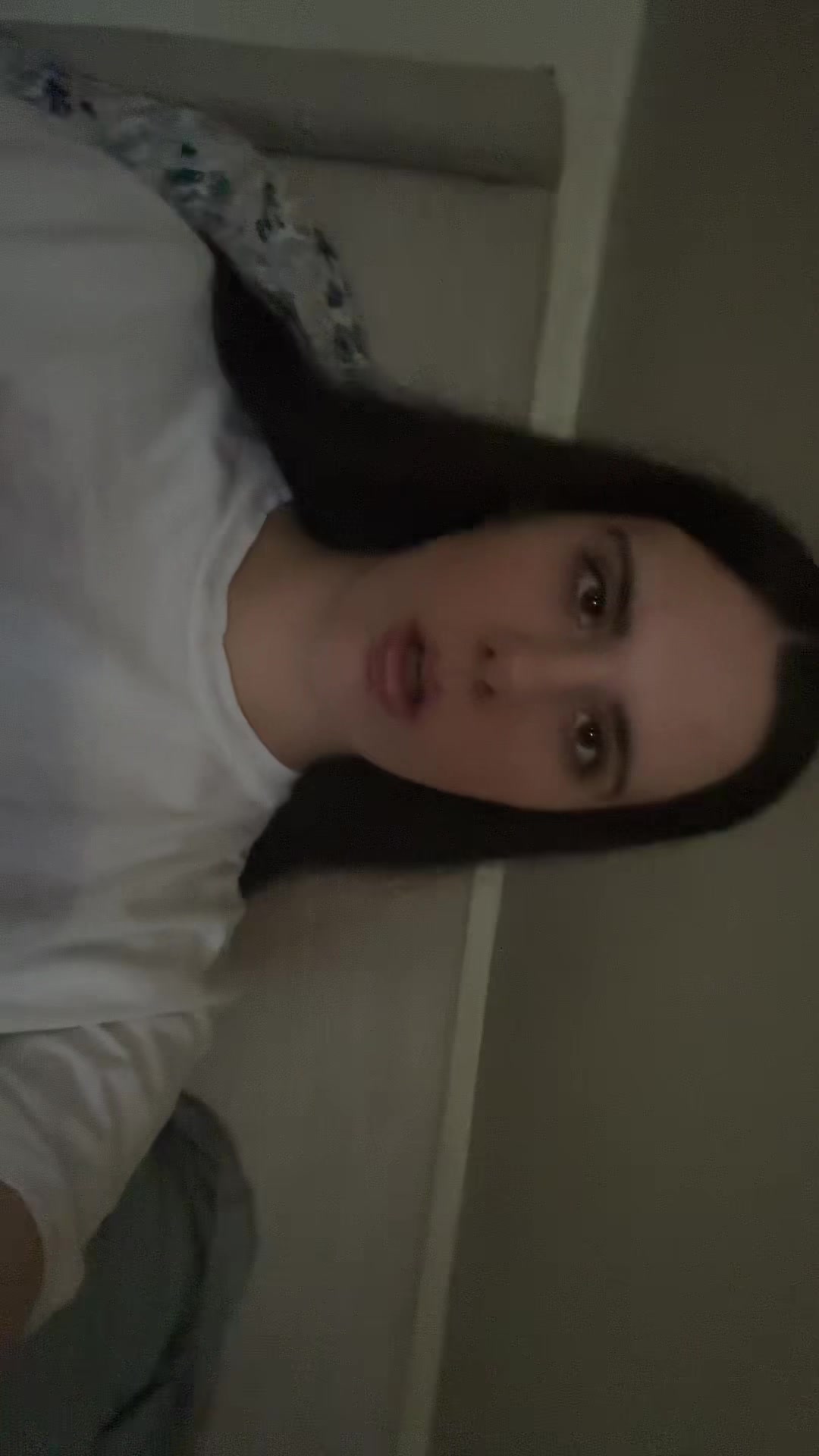@:D