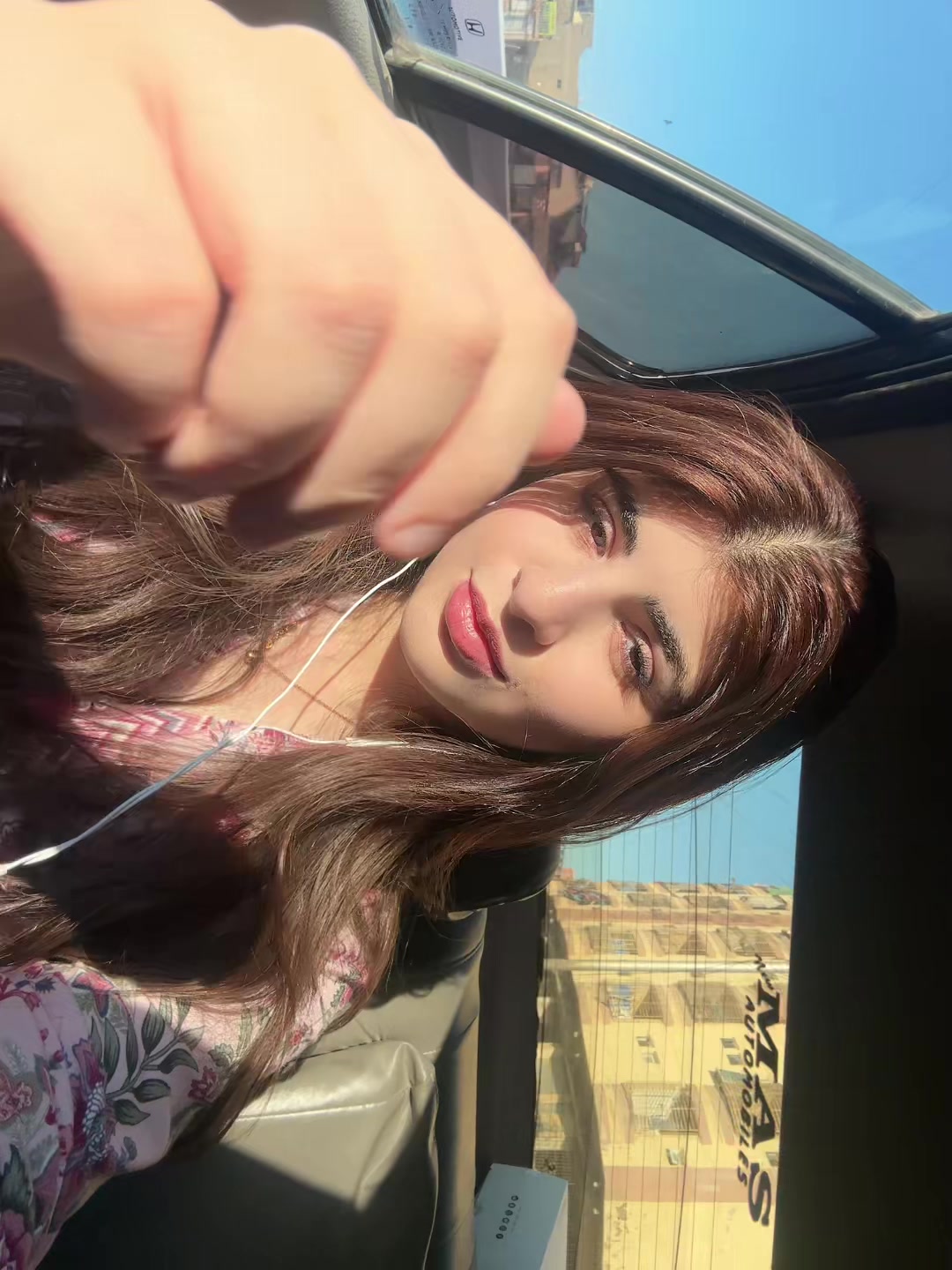 @Maham🧋