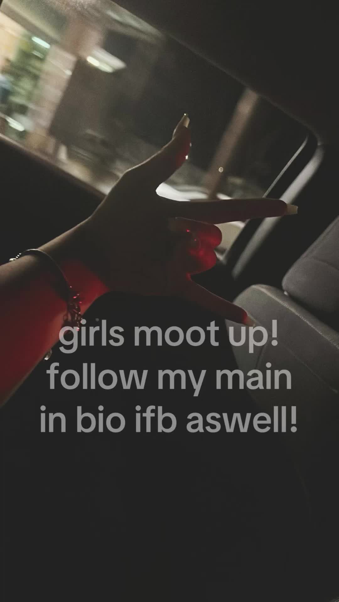 @girlmoots
