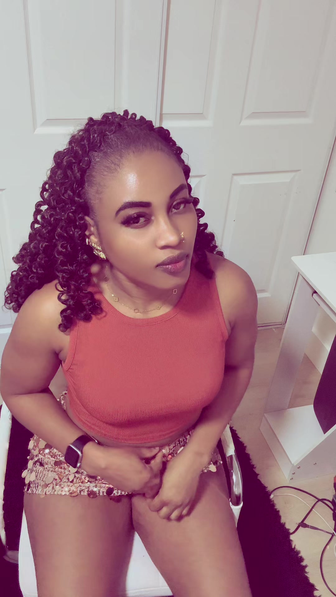 @Queen Chocolate 🍫🌹😘🥵👀