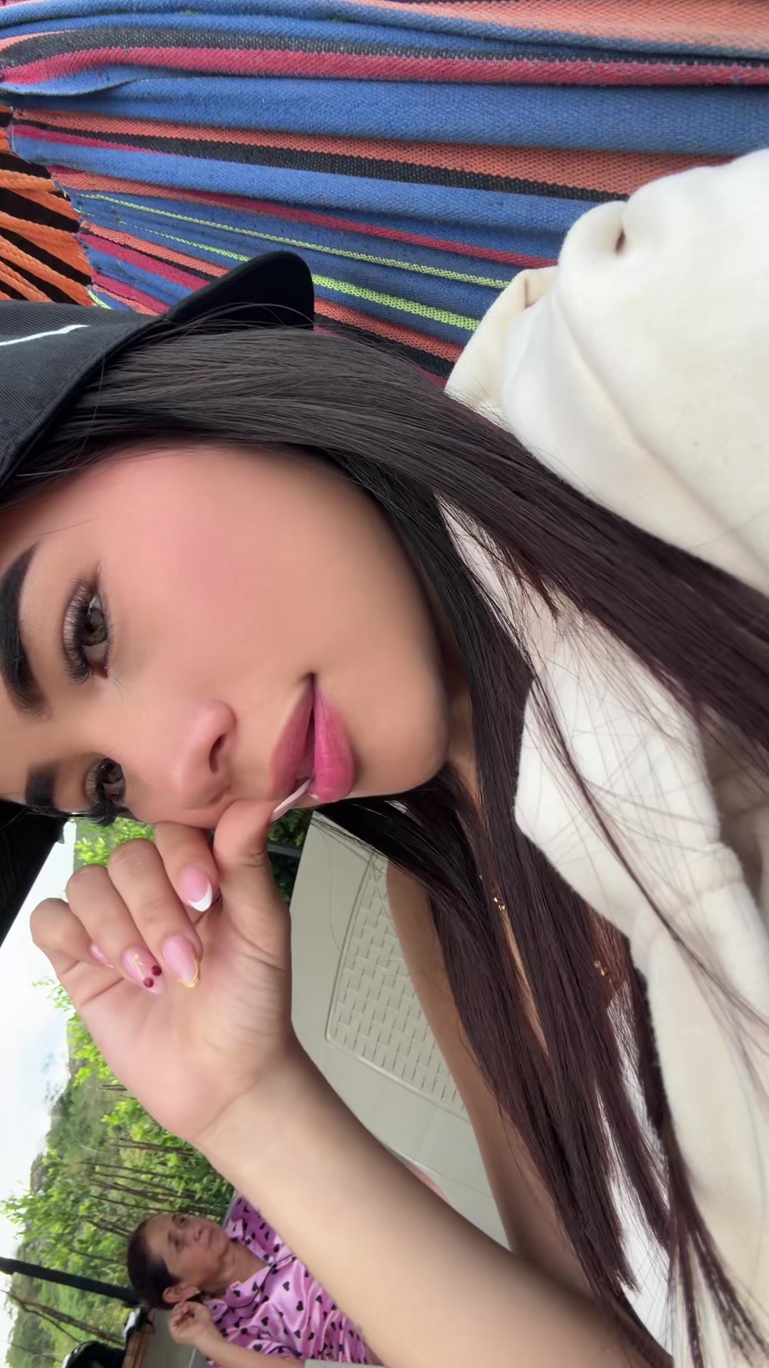@DANIELA🌸