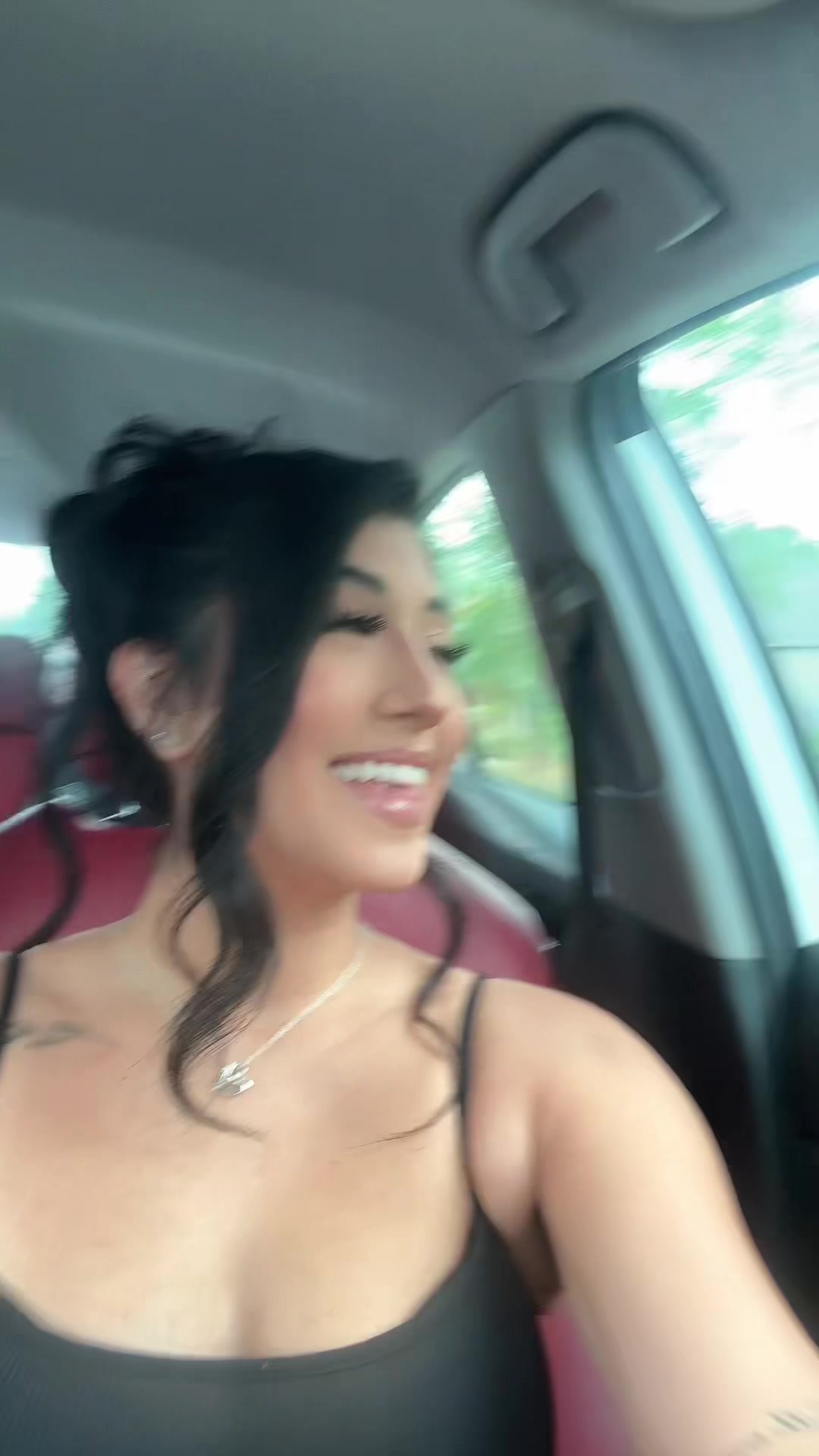 @Nayeli
