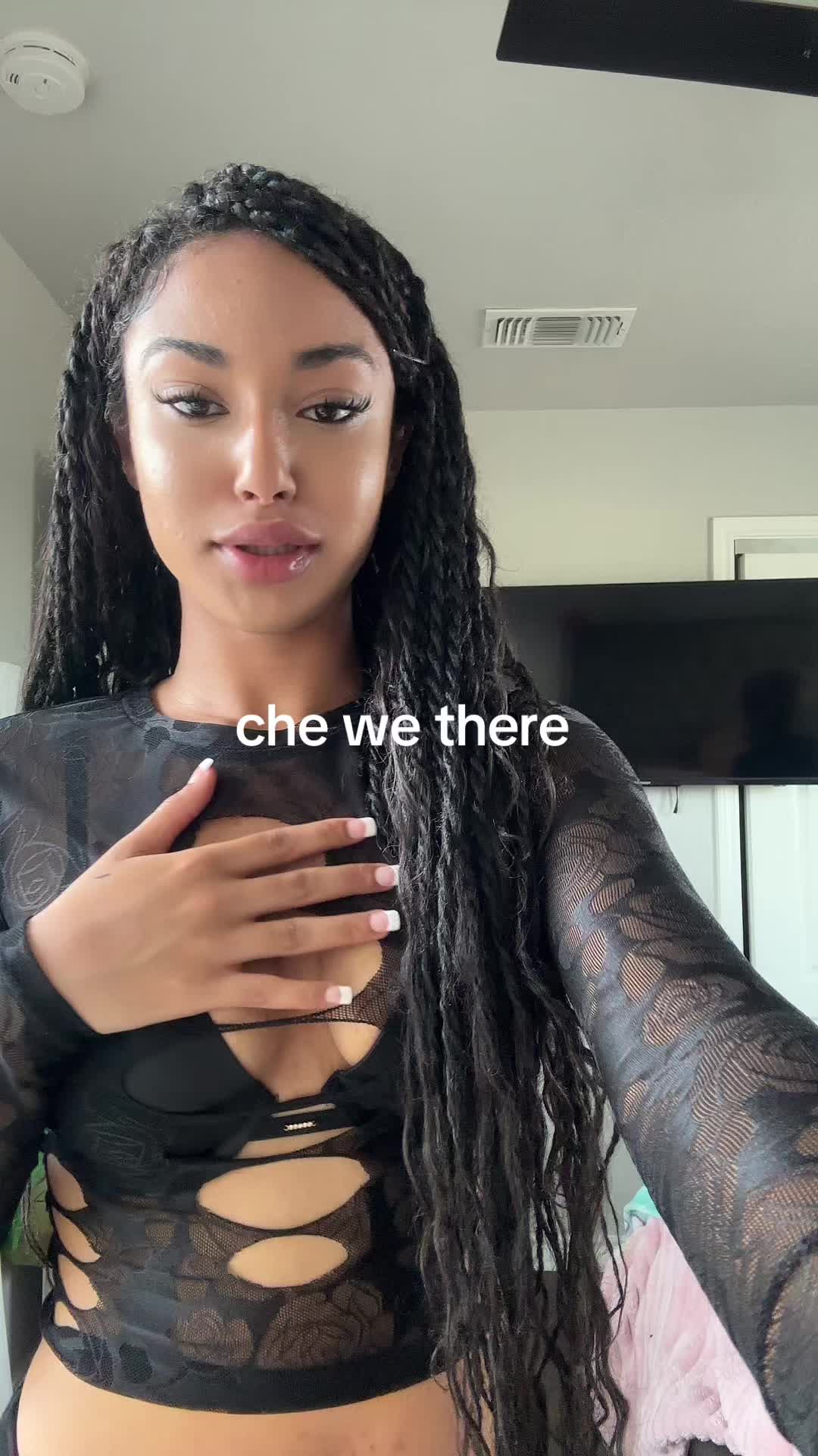 @saysogirl