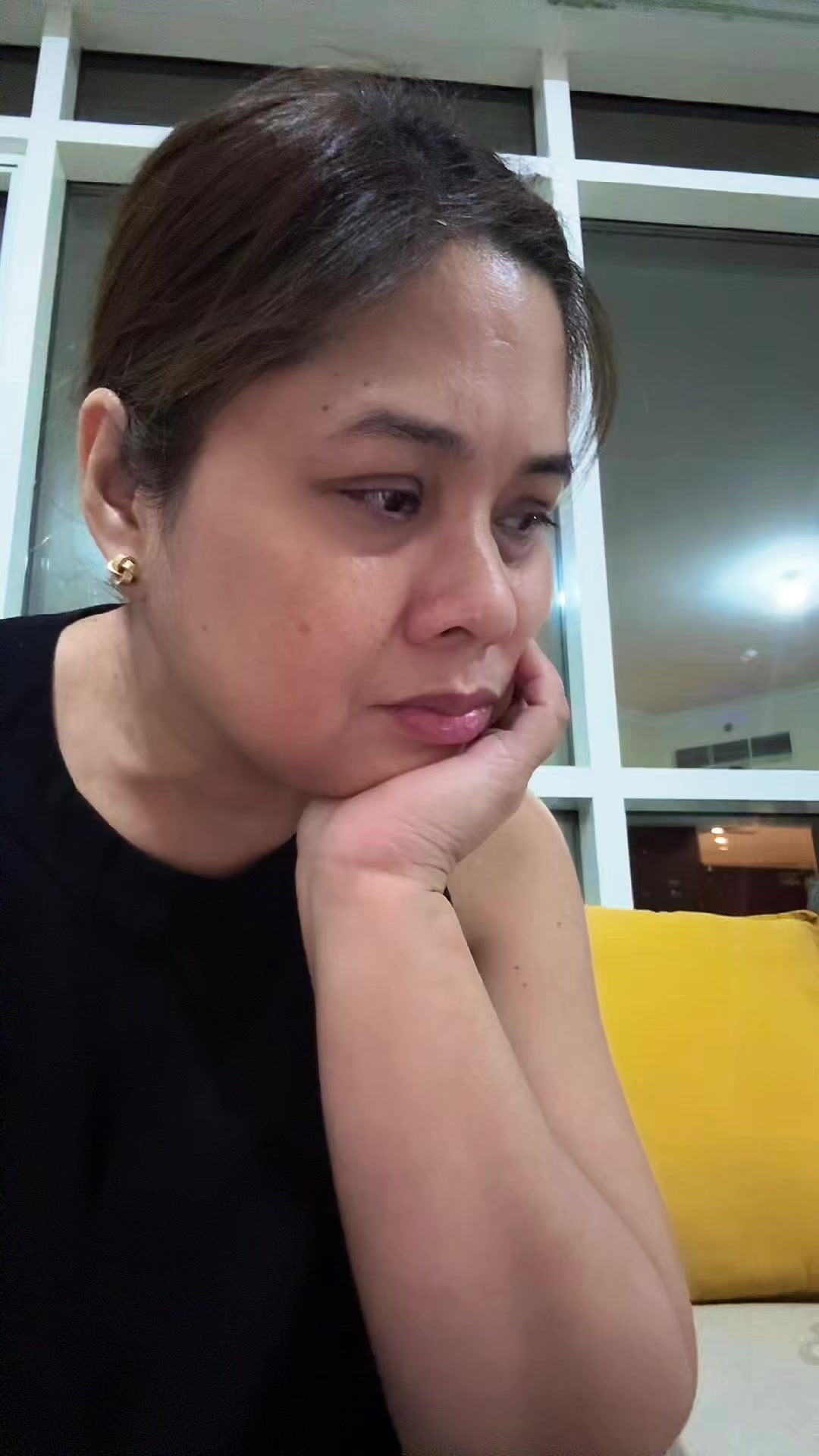 @Ms. Di