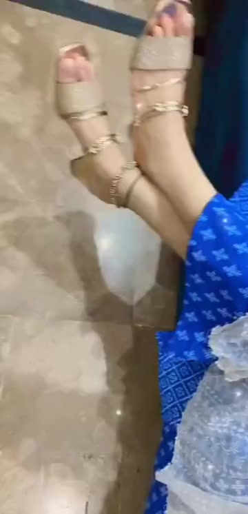 @Cute pathani