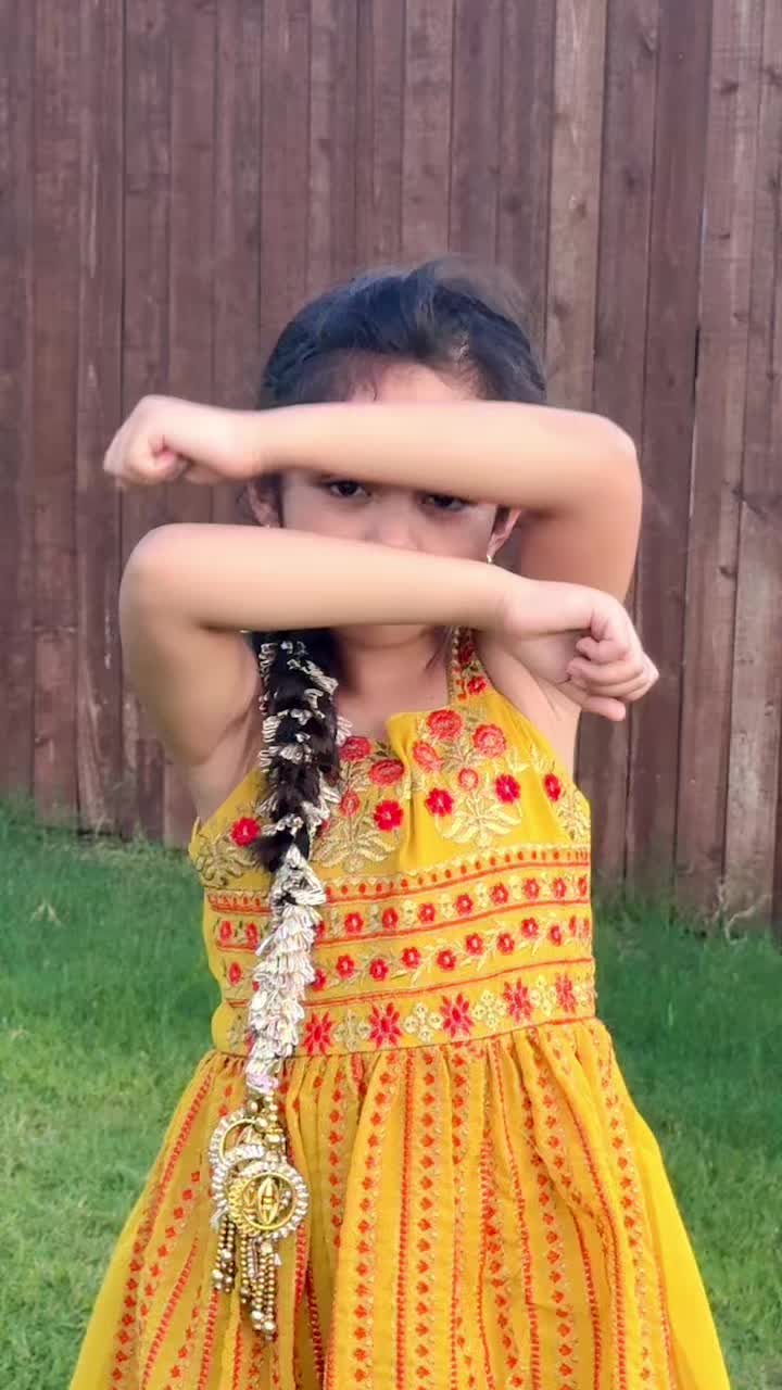 @luxmee_saanvi