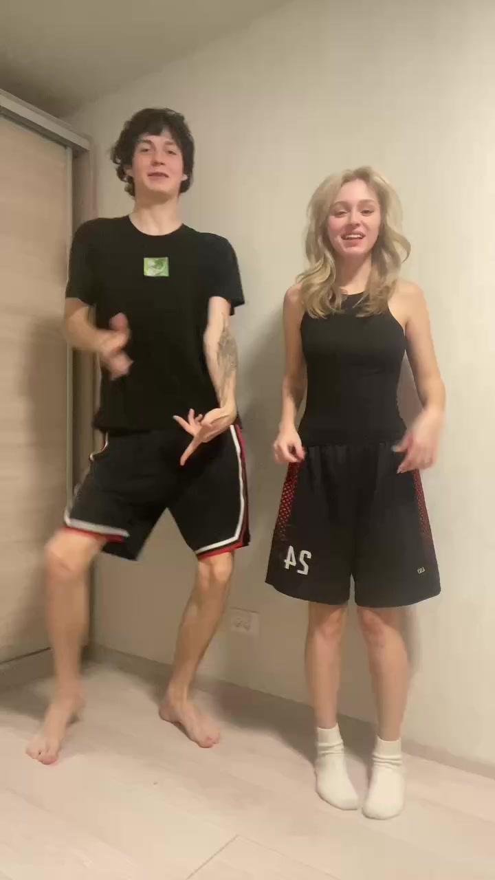 @khamyano_v