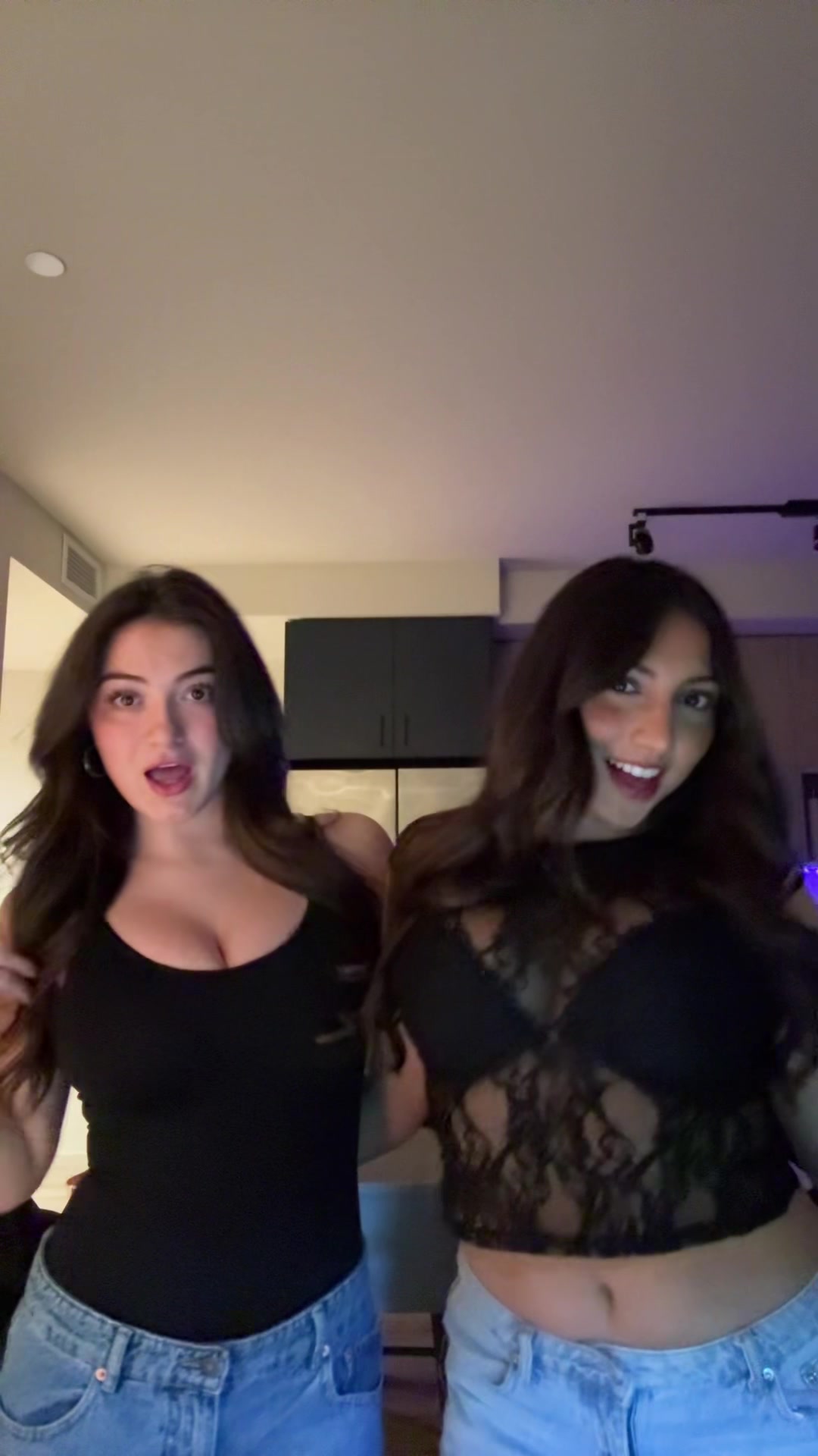@Ana