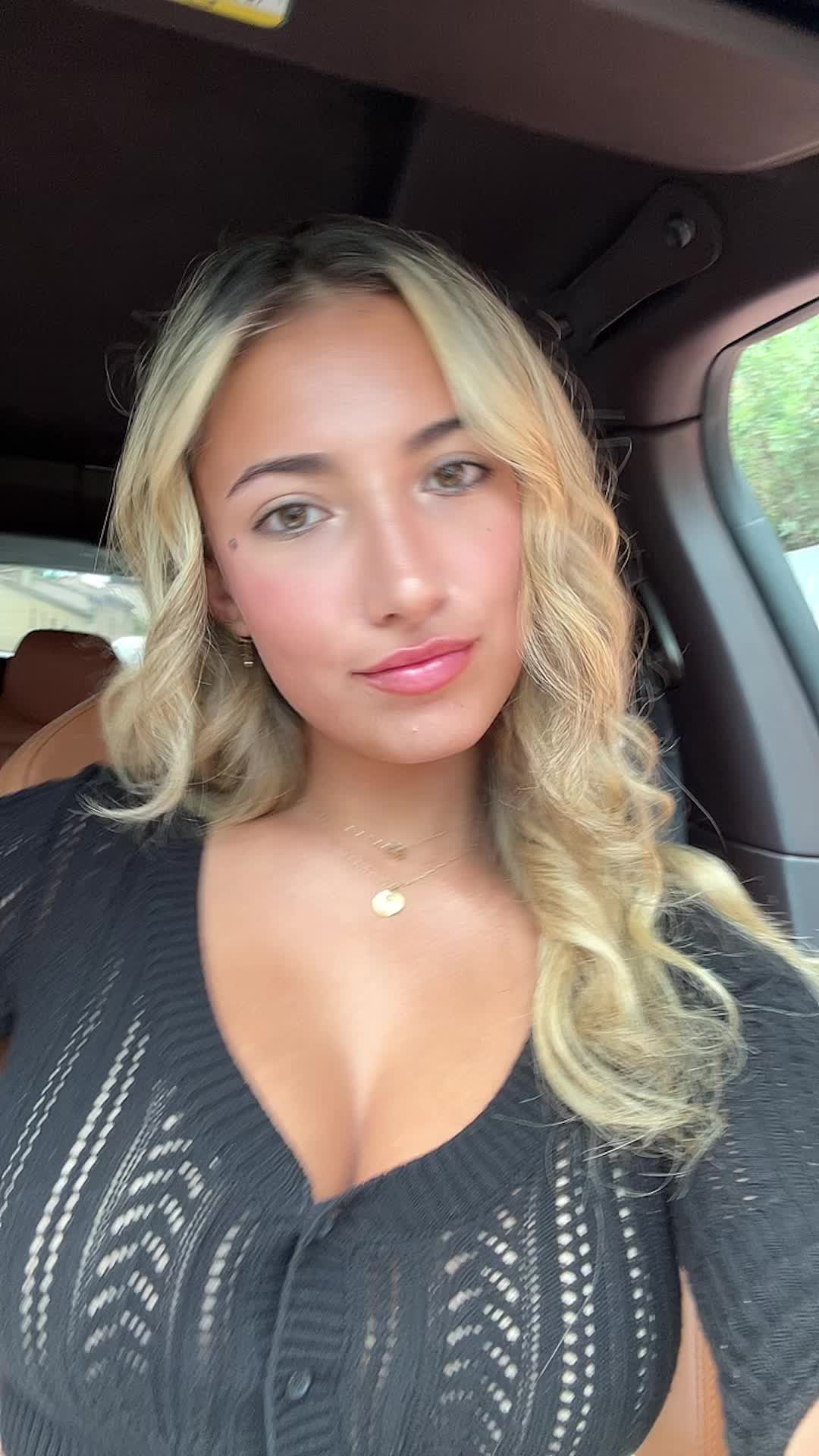 @d