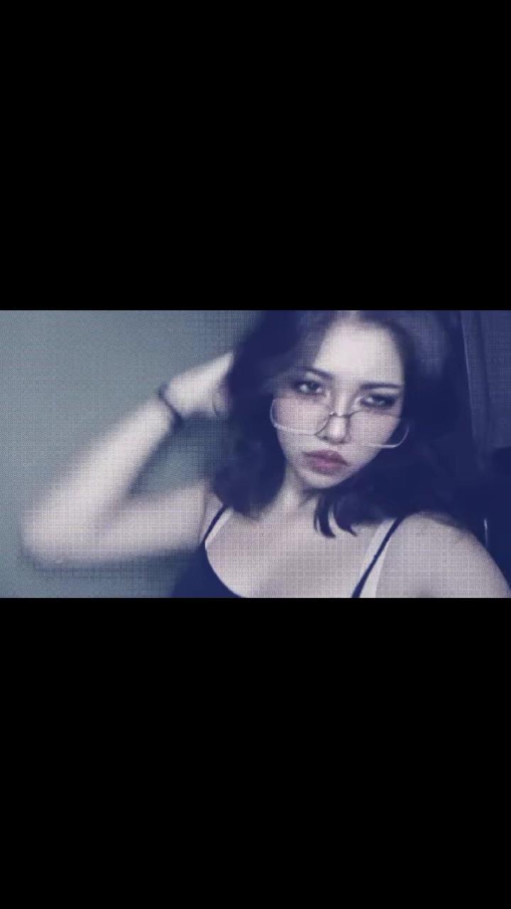@Liiz_zth