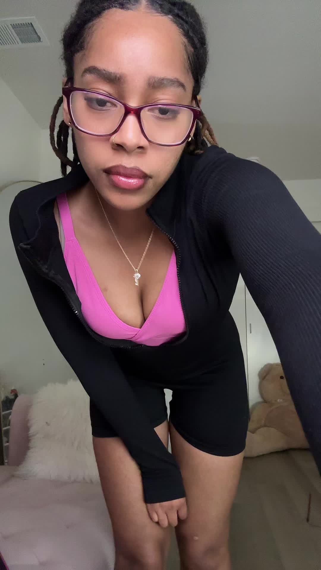 @Jade 🎀