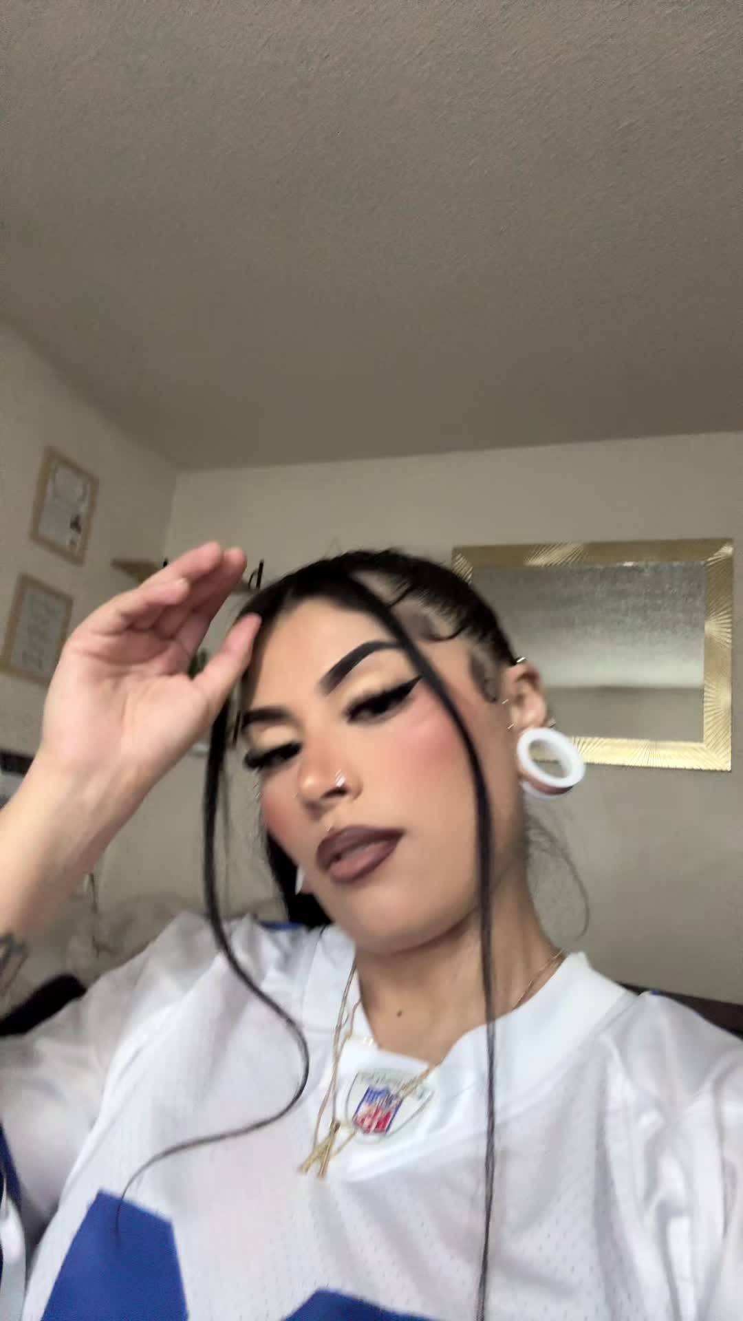 @troublessx3__
