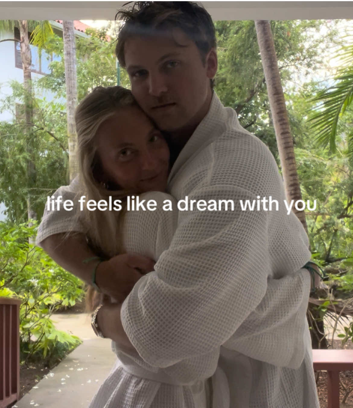 @miapositano
