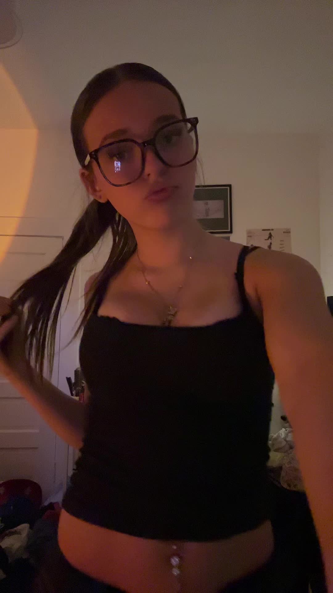 @😝