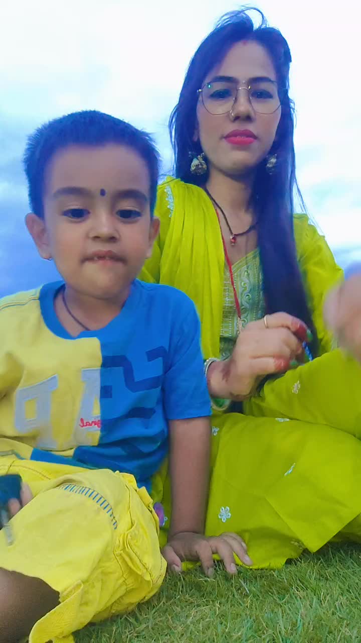 @Aadi & Aayu  Mom 🤗❤️💝