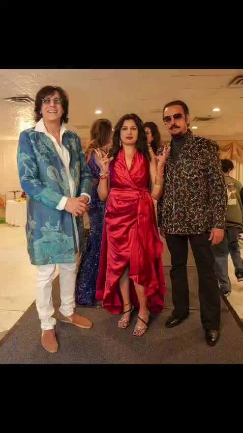 @Meenu Gupta of VOG USA INC