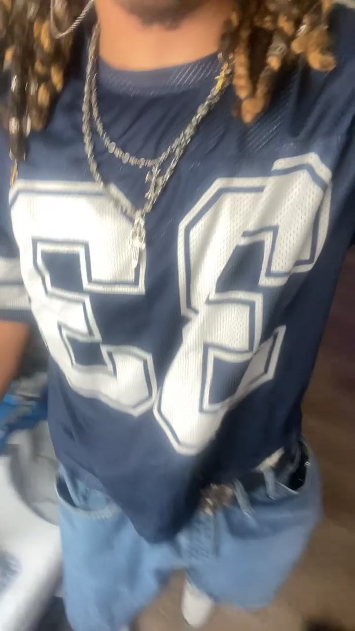 @whoz_twistann