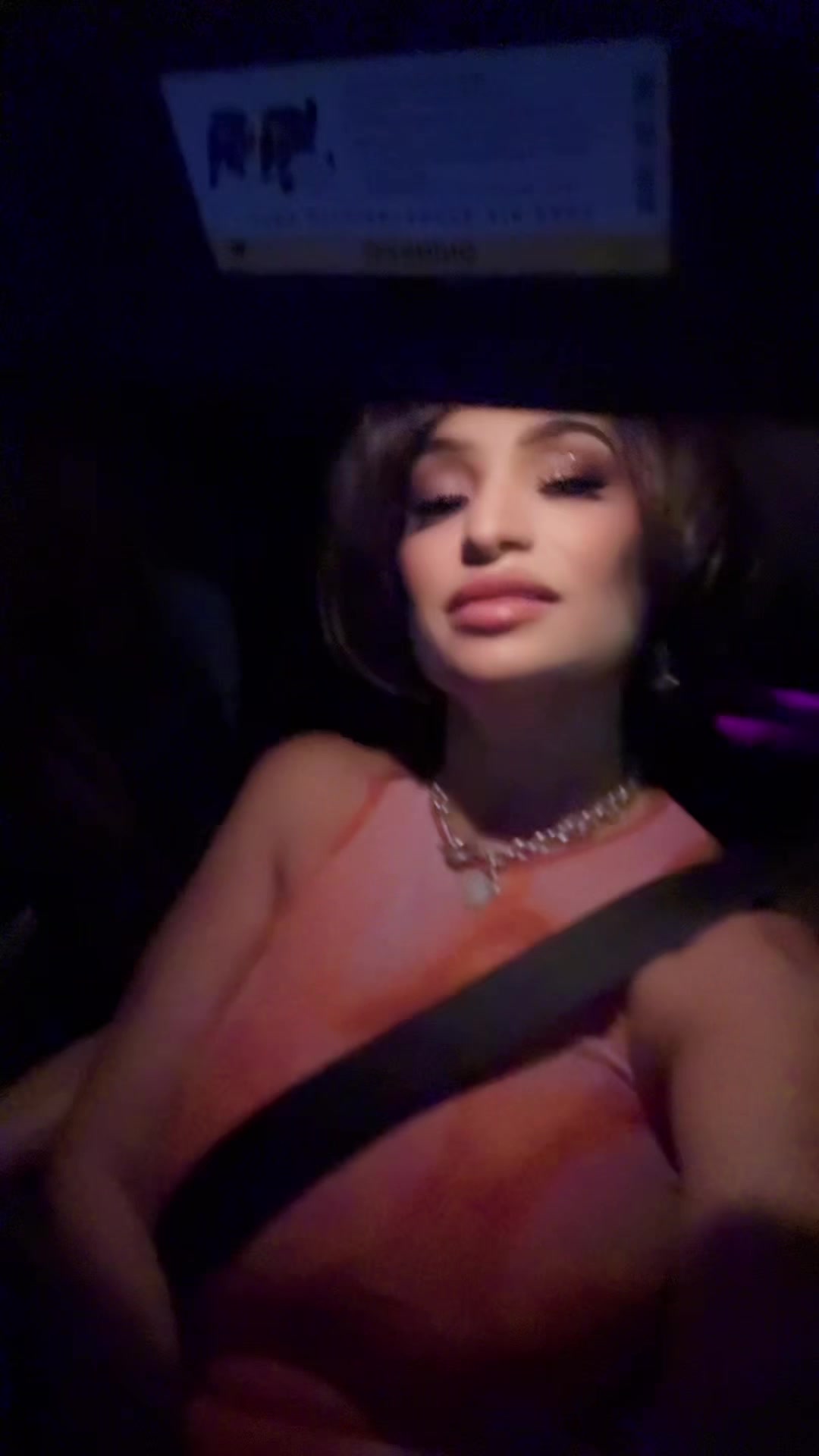 @Bellisa