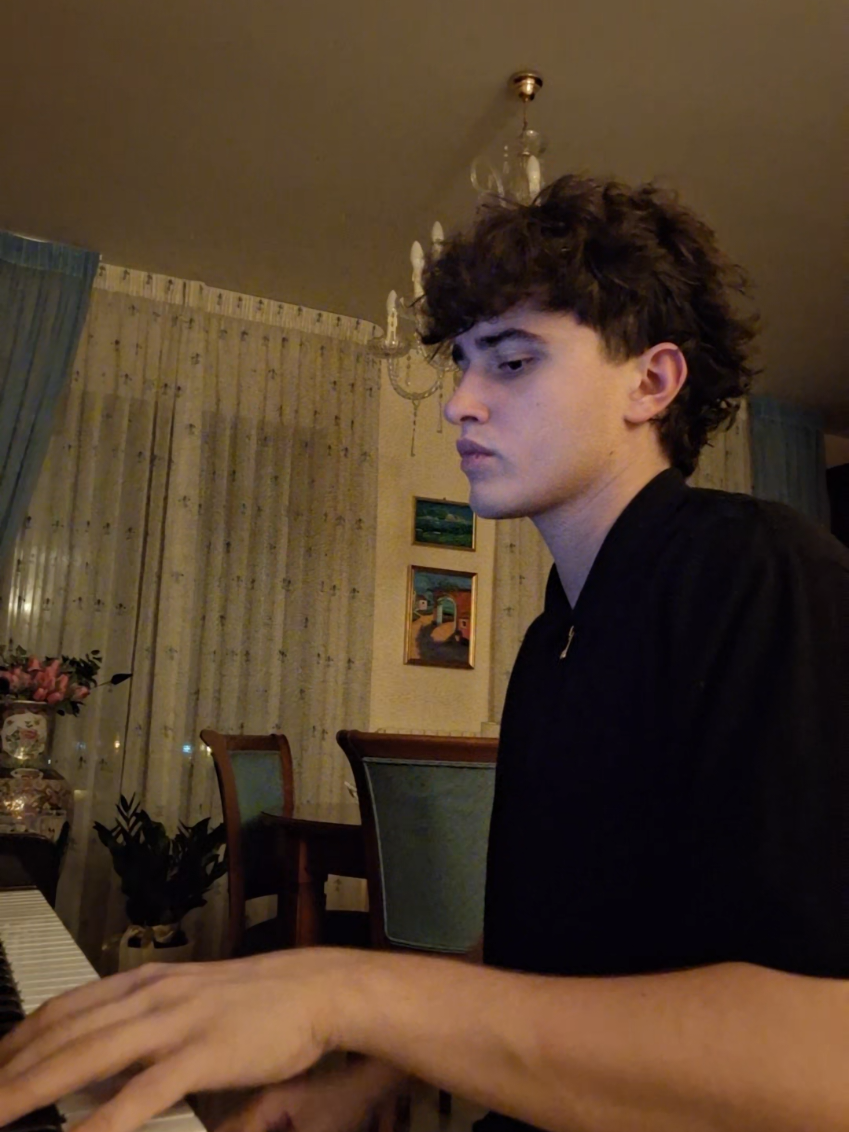 @Alessandro_