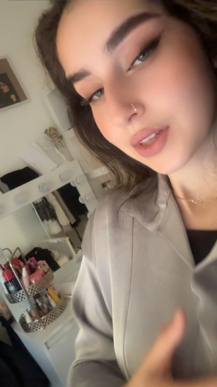 @Zohra
