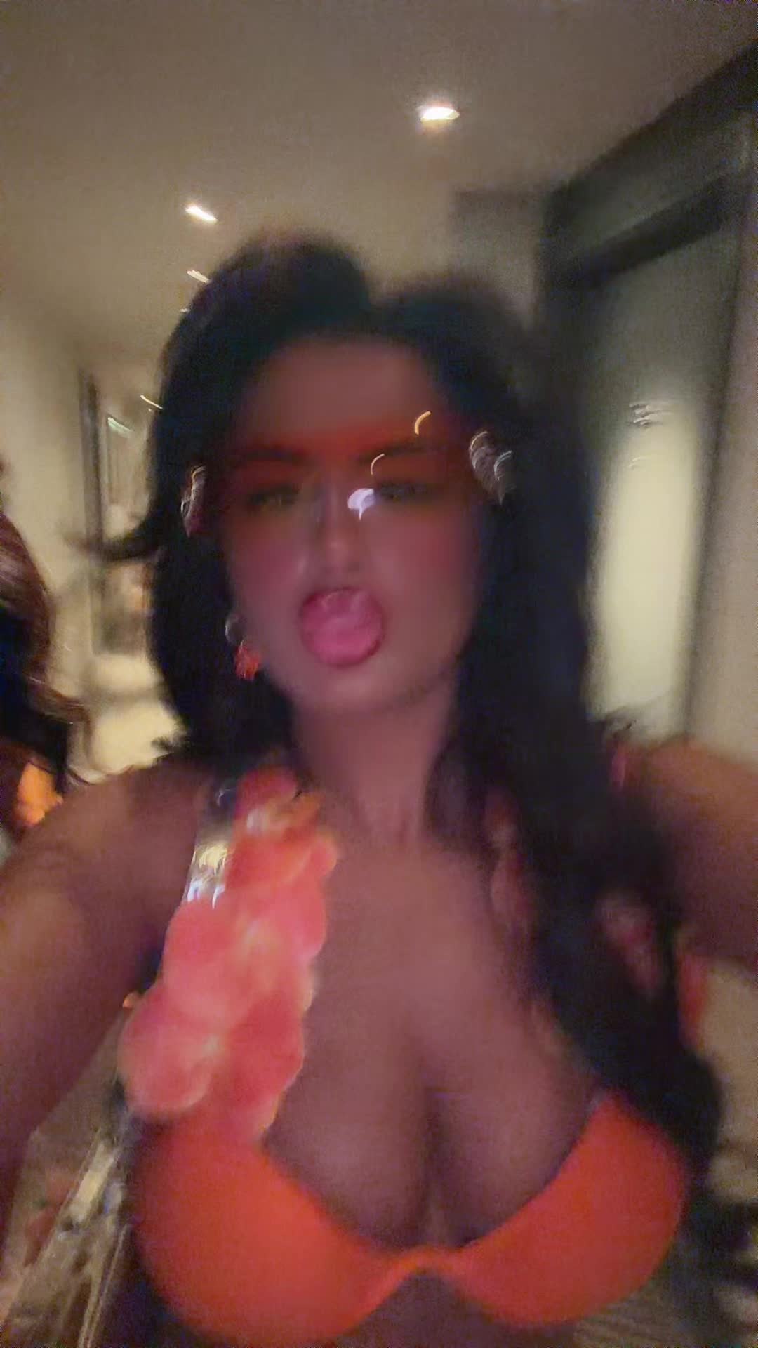 @𐙚ails🪽