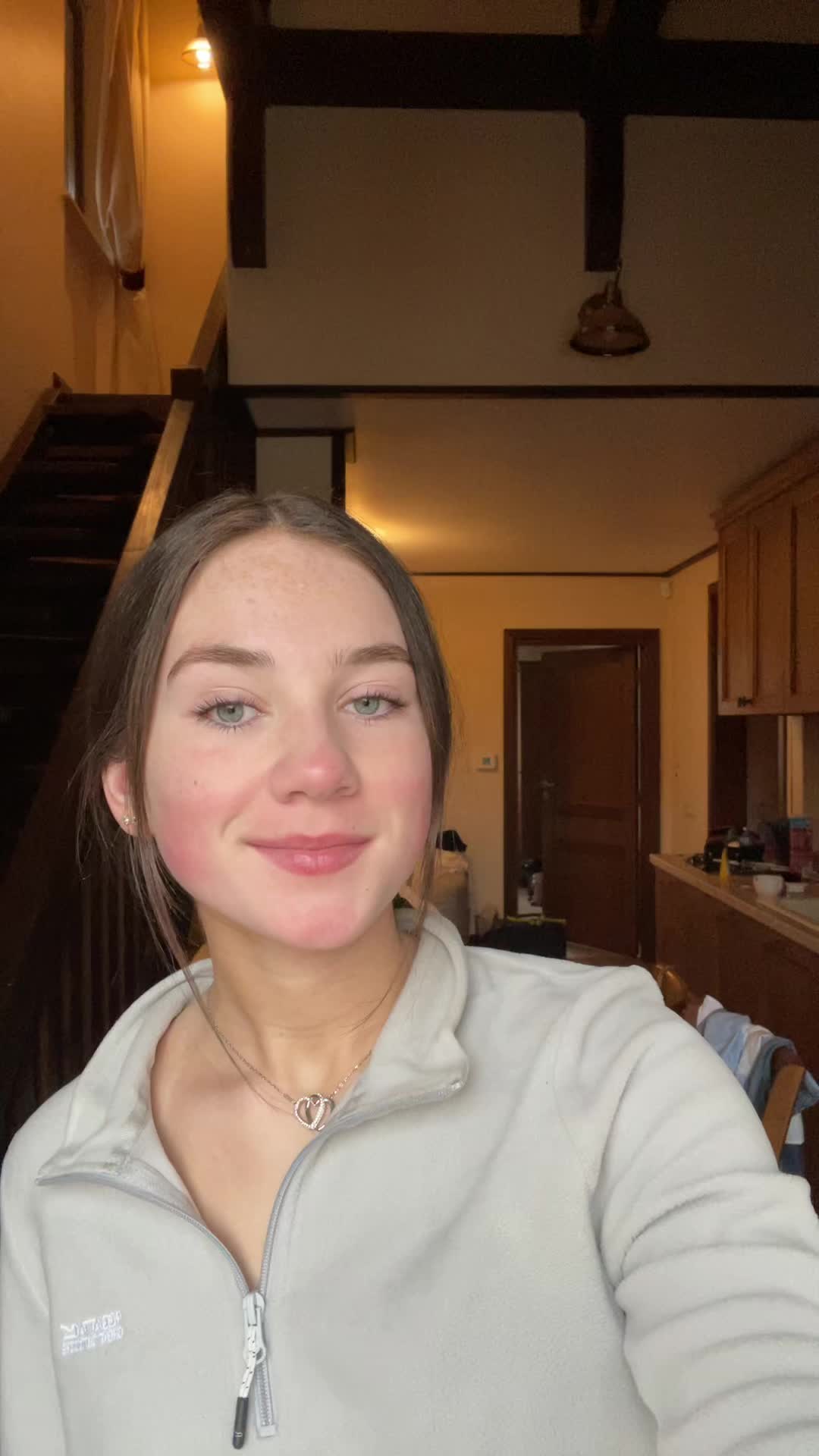 @𝐀𝐨𝐢𝐟𝐞 𝐝𝐨𝐨𝐡𝐞𝐫