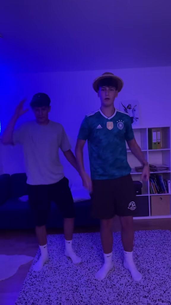 @diehoppies