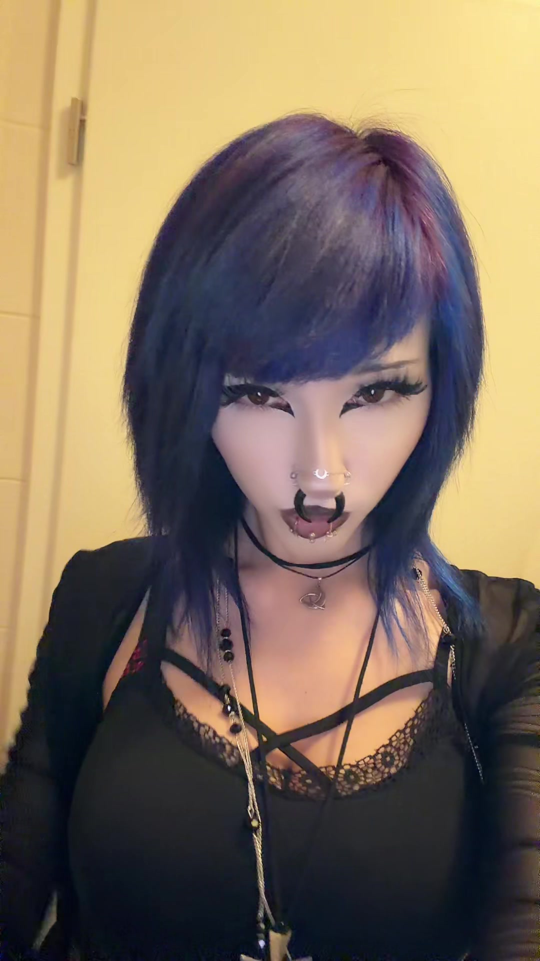 @𝓜𝓮𝓵𝓲𝓼𝓼𝓪 🦇‧₊˚