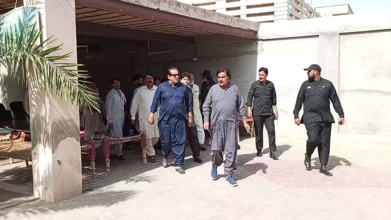 @Farooq Ahmad Bhatti
