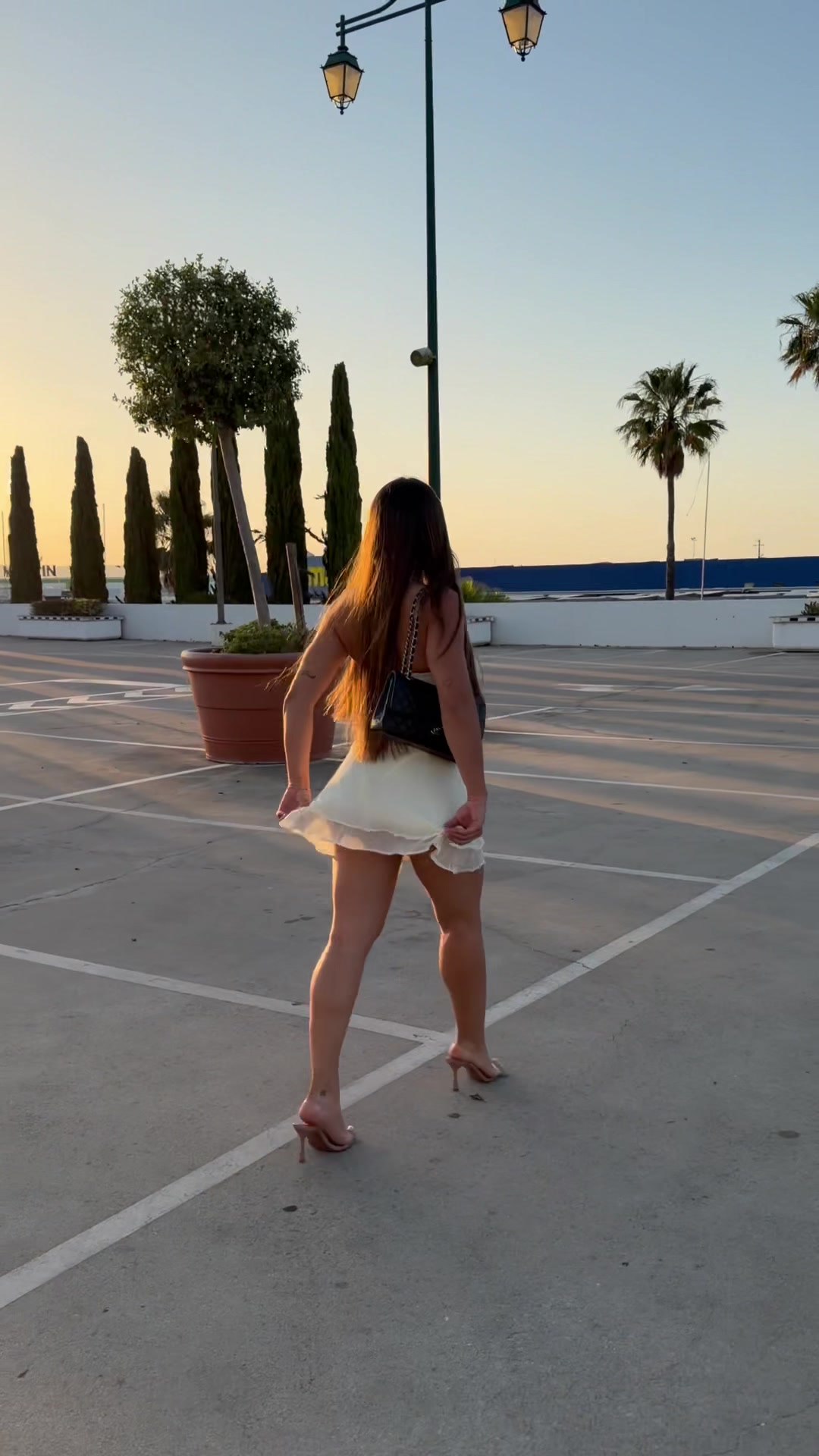 @carlaaaish