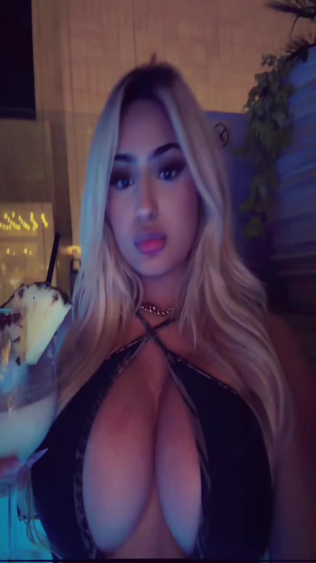@Ari