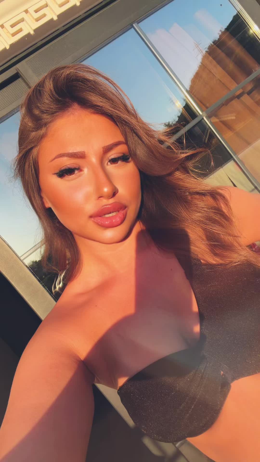 @aleyynaa