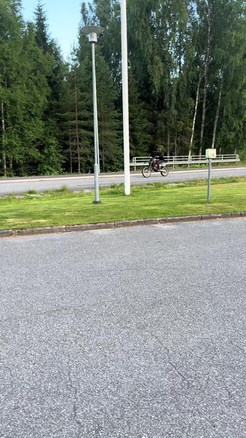 @Viktor || Rieju🔥