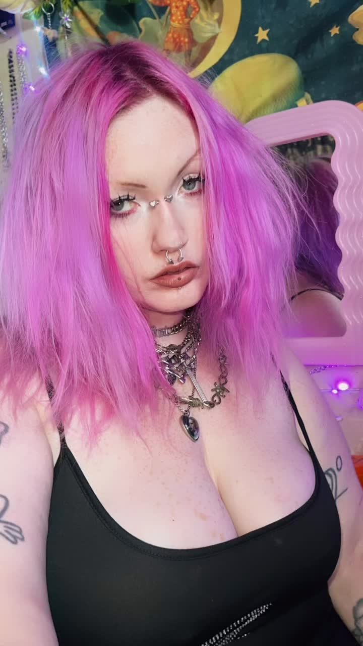 @lifelessdead1996