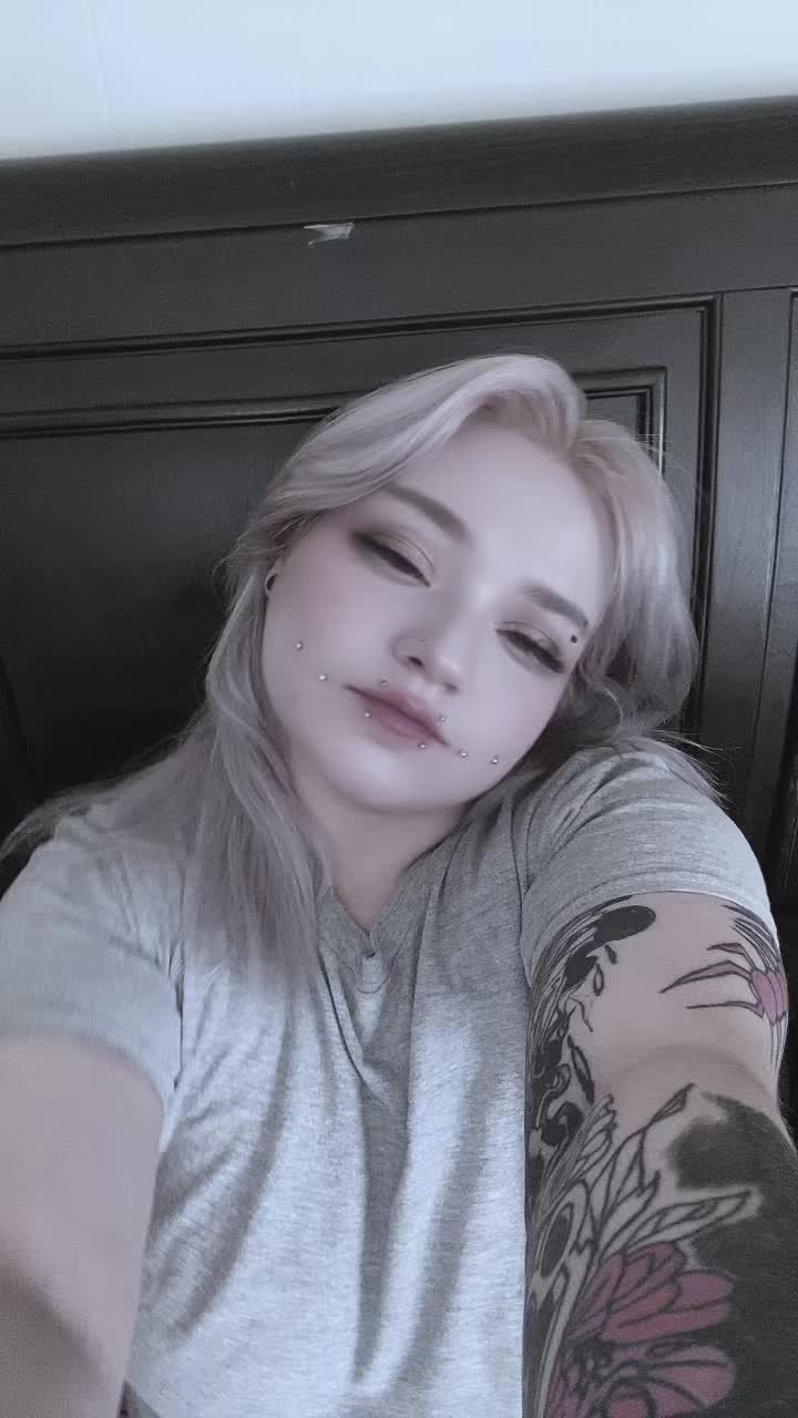 @leah_laceration