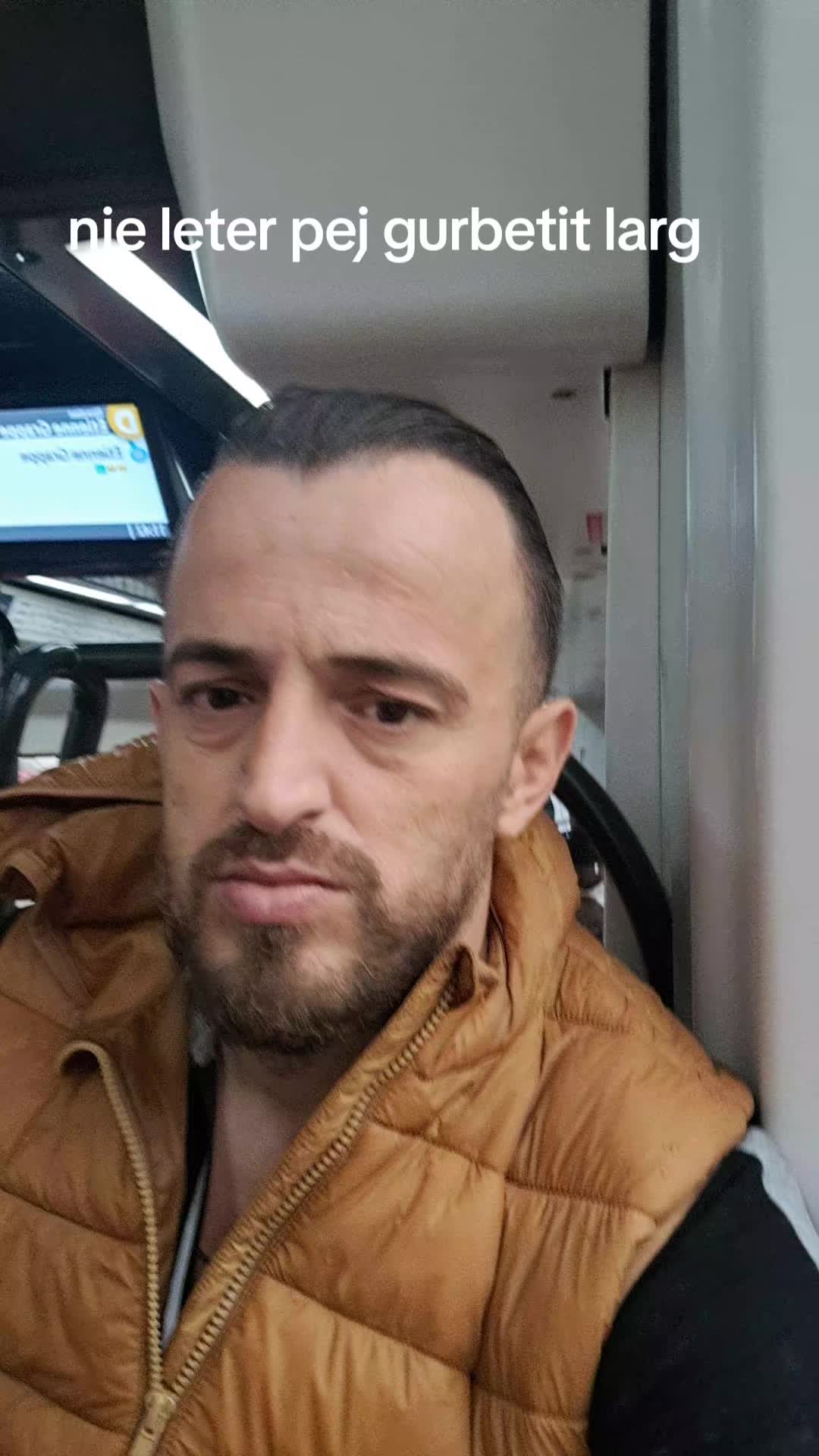 @Dritoni.emini.bab.e.bir.E.B.M