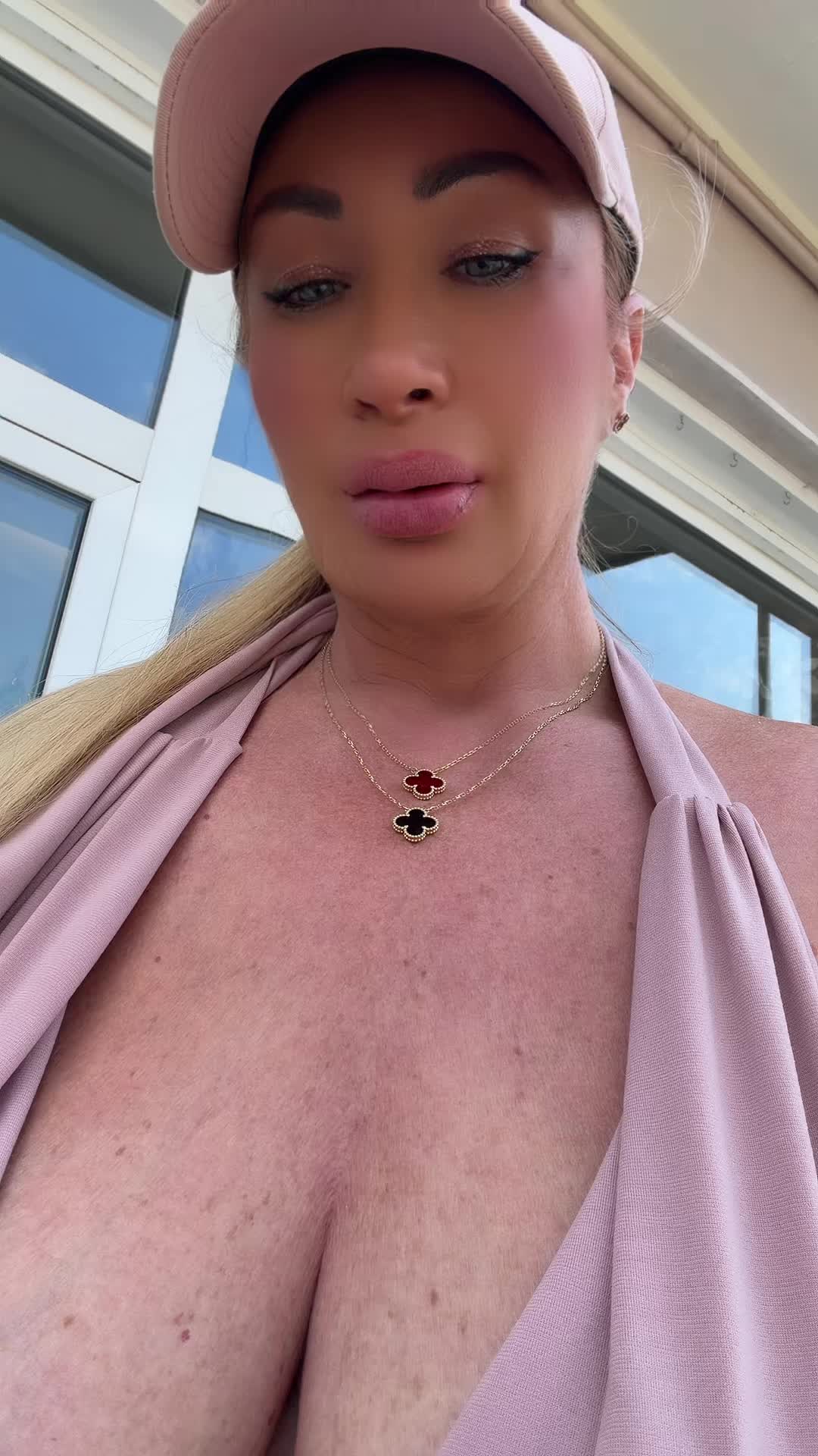 @Mara Traversi