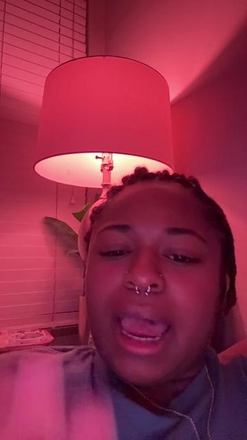 @Yanna 🦋