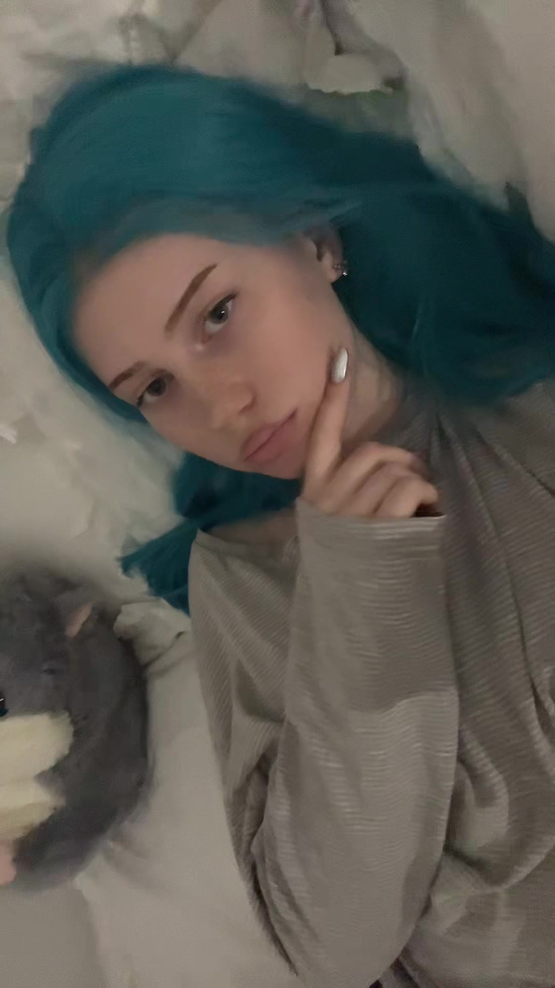 @j
