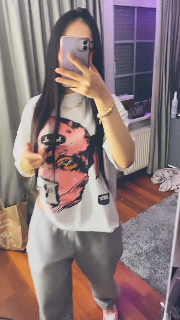 @Карина🇰🇬