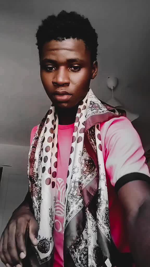 @ƴąƴą ɗįąmē 47 🇸🇳 🇪🇦