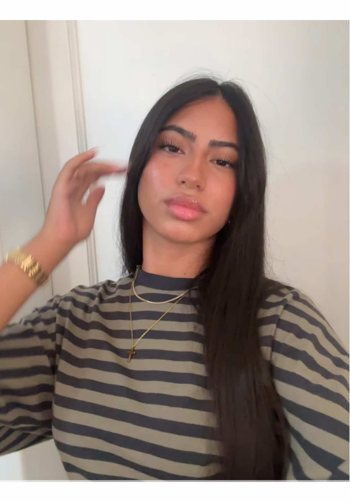 @Ana Laura 🦋