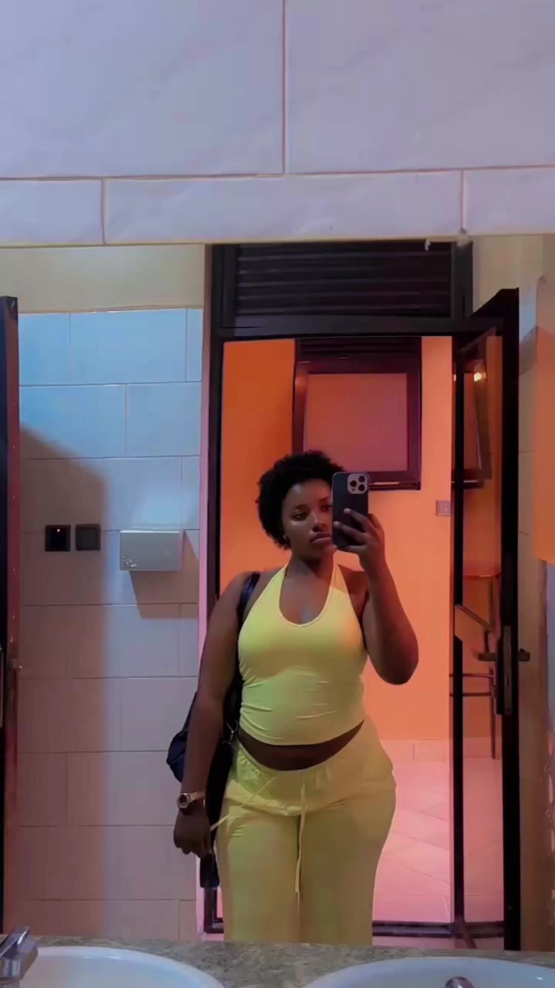 @Desire💋