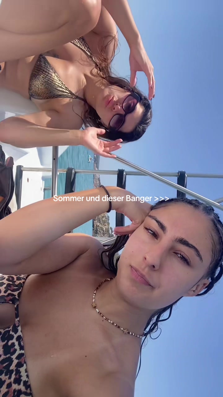 @celineleandra