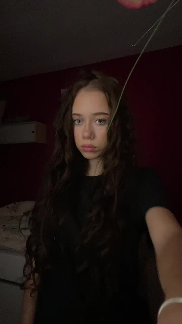 @𝒮𝒶𝓃𝒿𝒶 🎀
