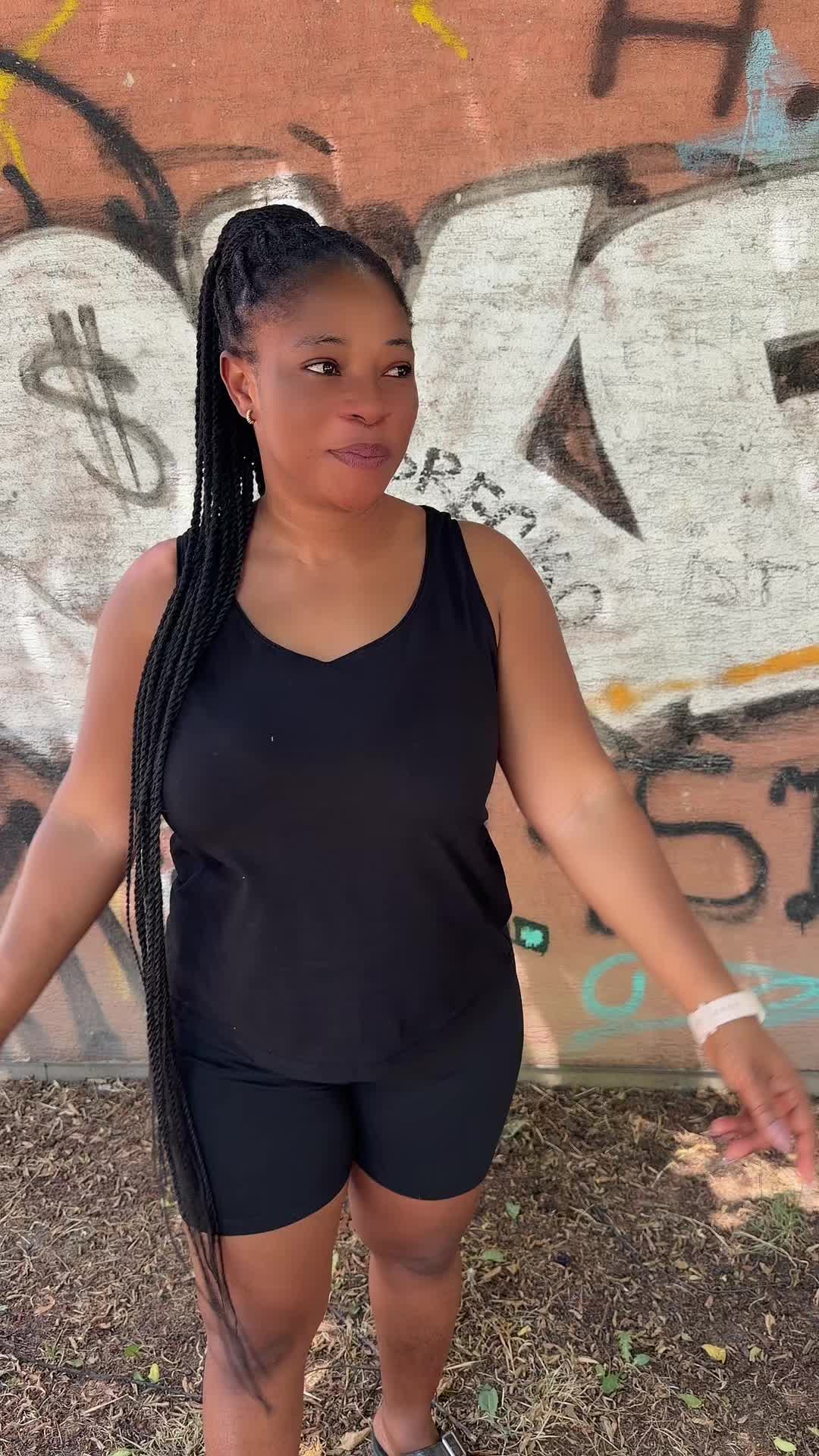 @AbynaAnita