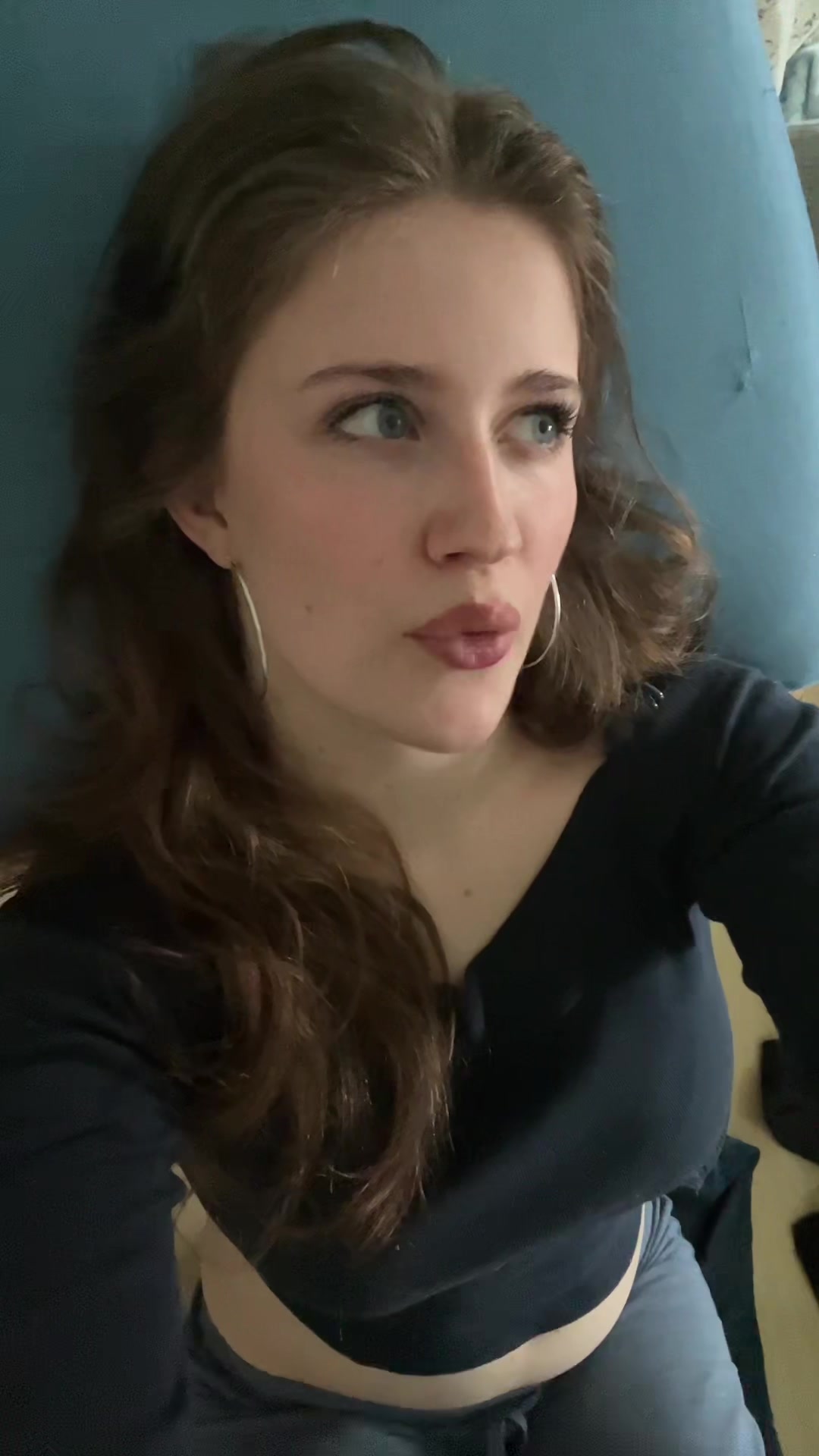 @<3