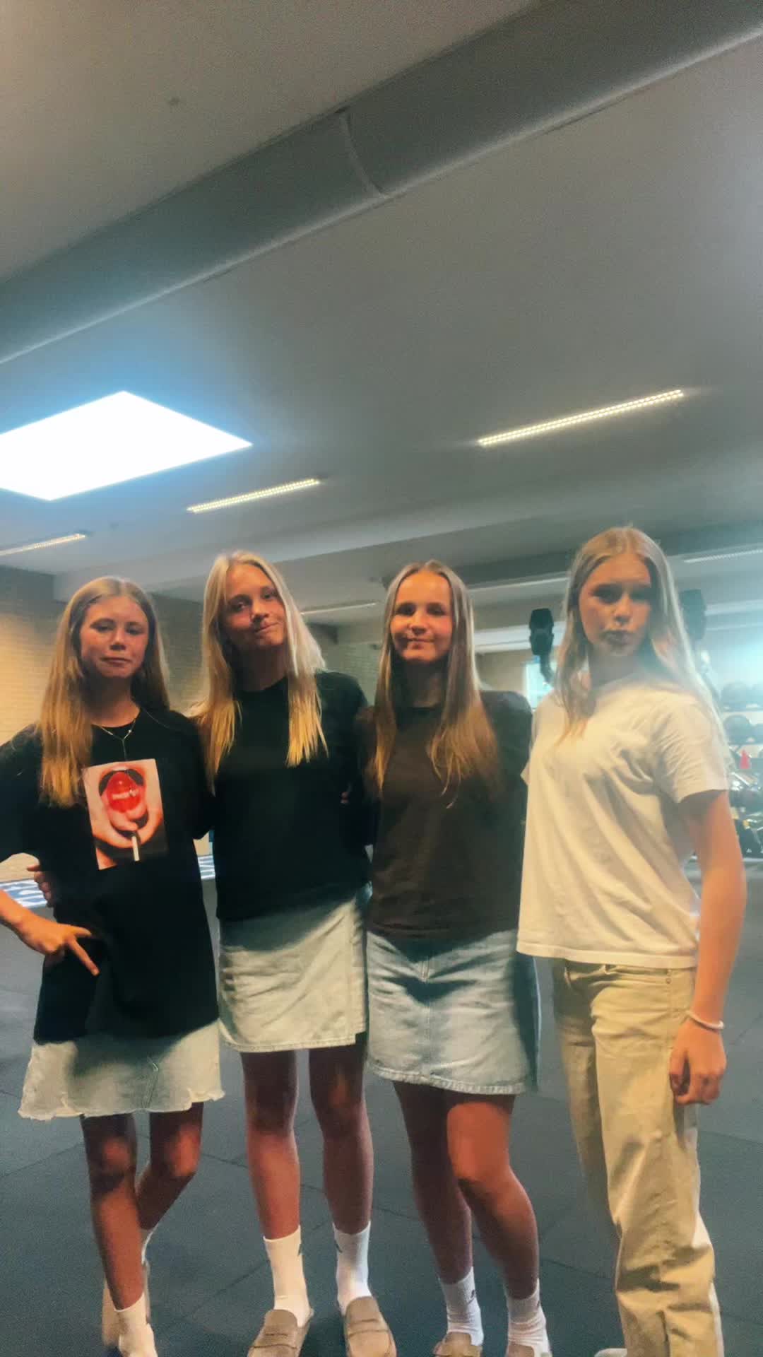 @Frederikke🩵