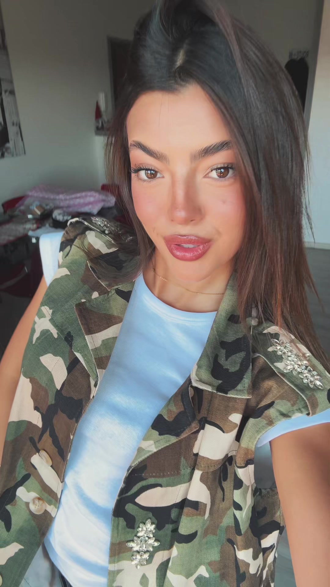 @22